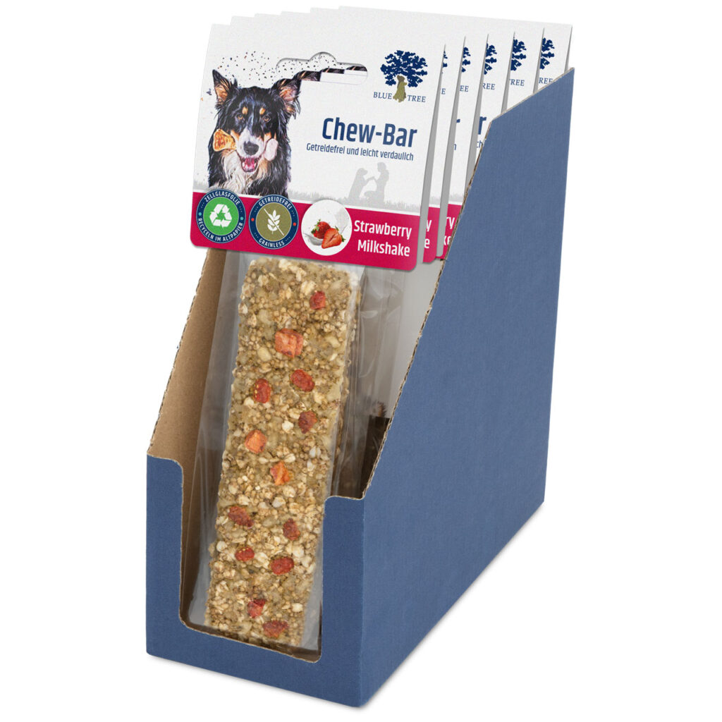 BLUE TREE CHEW BAR STRAWBERRY MILKSHAKE WITH BEEF LEATHER & GRAIN FREE STRAWBERRIES (6*50gr.)